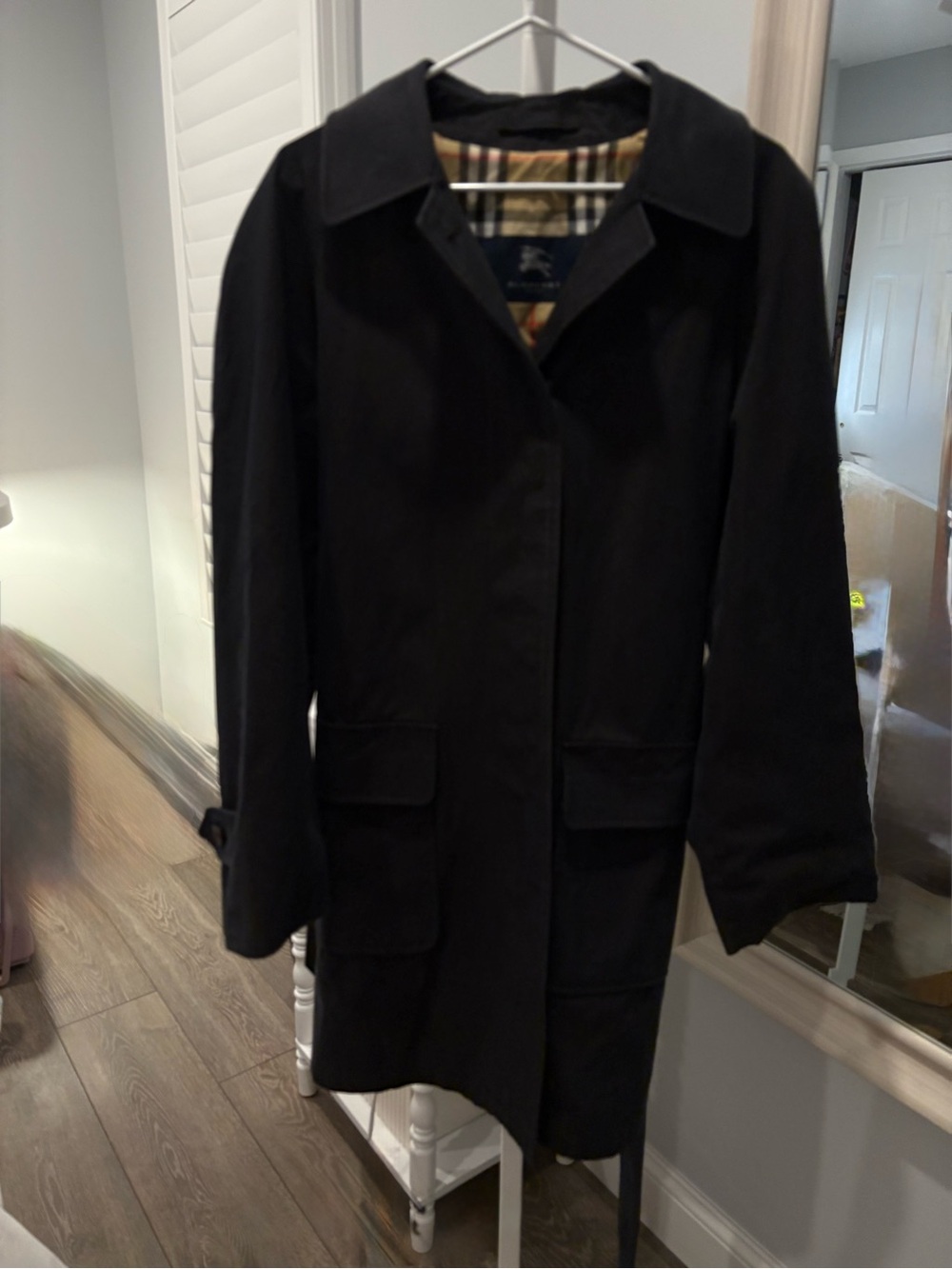 Burberry Black Belted Trench Coat - Picture 9 of 13